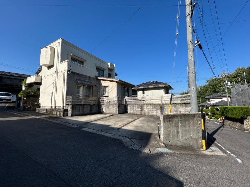 豊田市秋葉町8丁目　南西角地