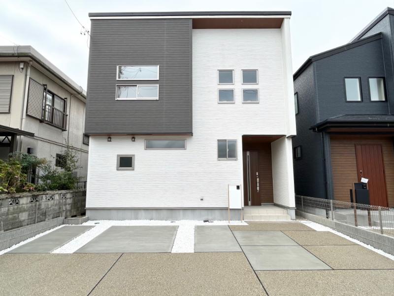 豊田市平山町1丁目 新築戸建 2号棟