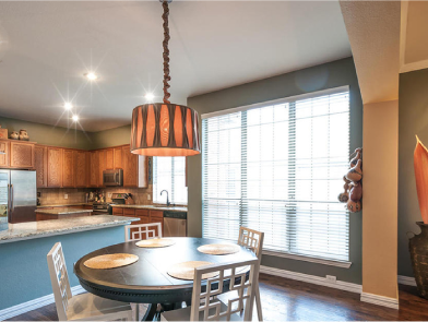 Breakfast（ダイニング）