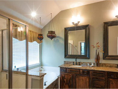 Master Bathroom（夫婦専用洗面・浴室）