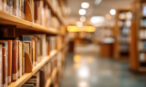 豊田市中央図書館